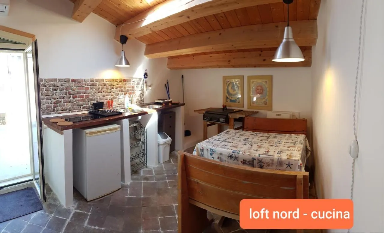 Homeholidayinsicily - Appartamento Loft Nord Palazzolo Acreide Italy